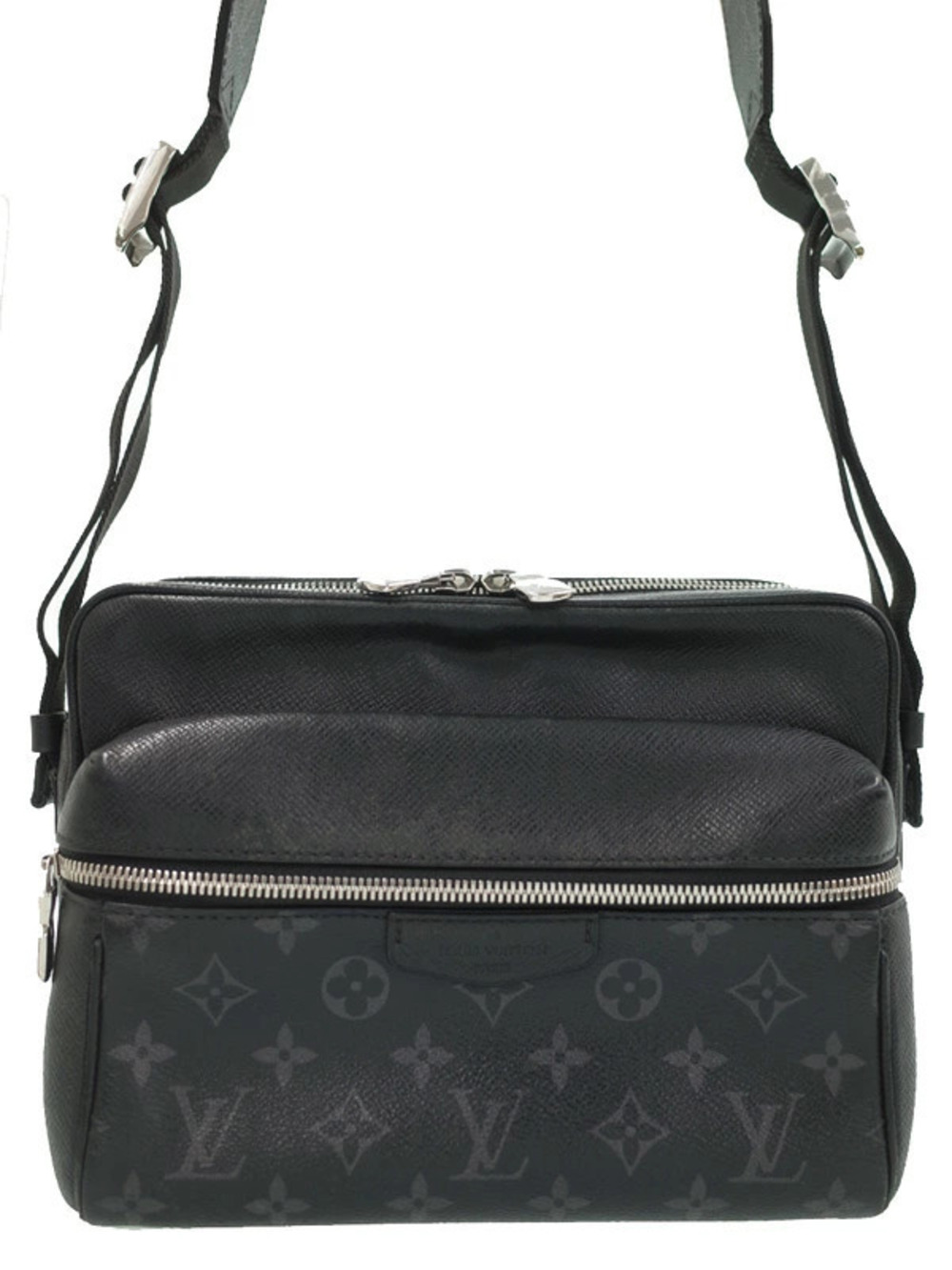 Louis Vuitton Taigarama Outdoor Messenger Shoulder Bag
